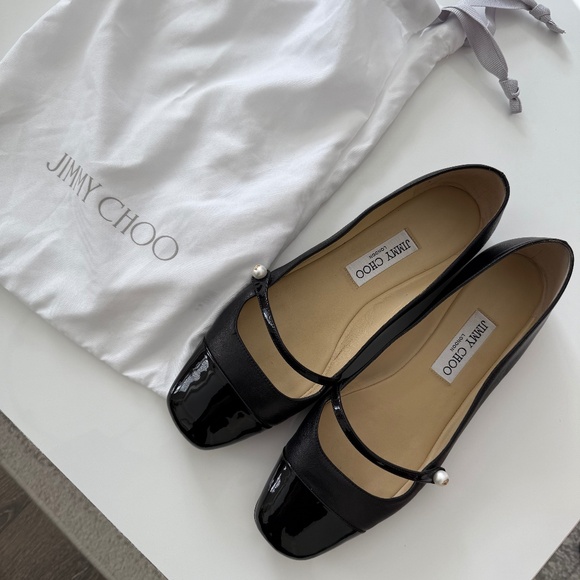 Jimmy Choo Shoes - Jimmy Choo Black Elisa flat